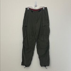 Utility men’s forest green cargo pants size 32 vintage Y2K